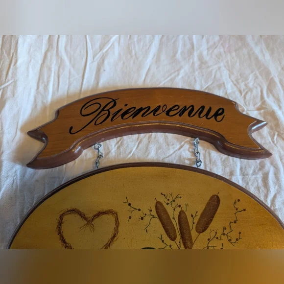 2/30$ Vintage Bienvenue Duck Wall Art - Brown, Blue, Yellow - Picture 5 of 6